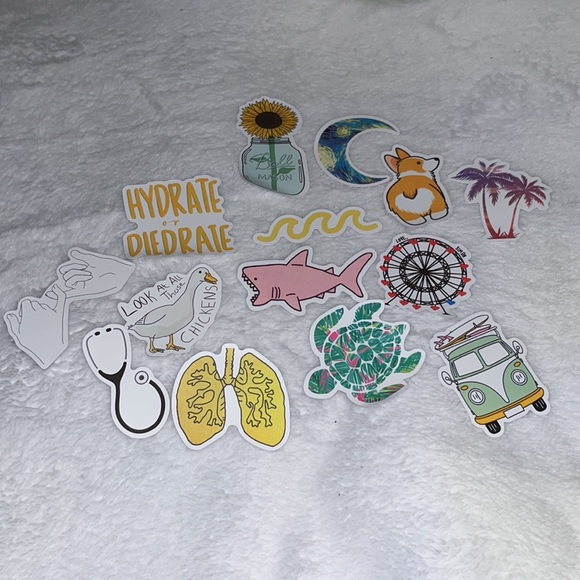 Blackboard Sticker Roll & Random Stickers Set - Picture 4 of 4